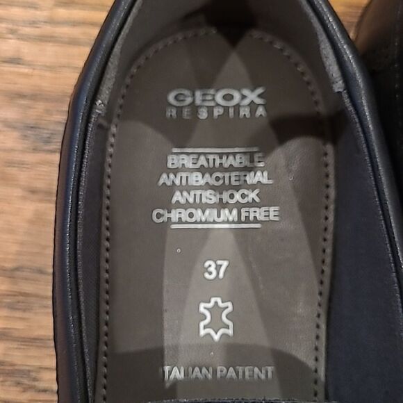 GEOX Rispira sz 5 black Italian patent Leather upper - Picture 4 of 10